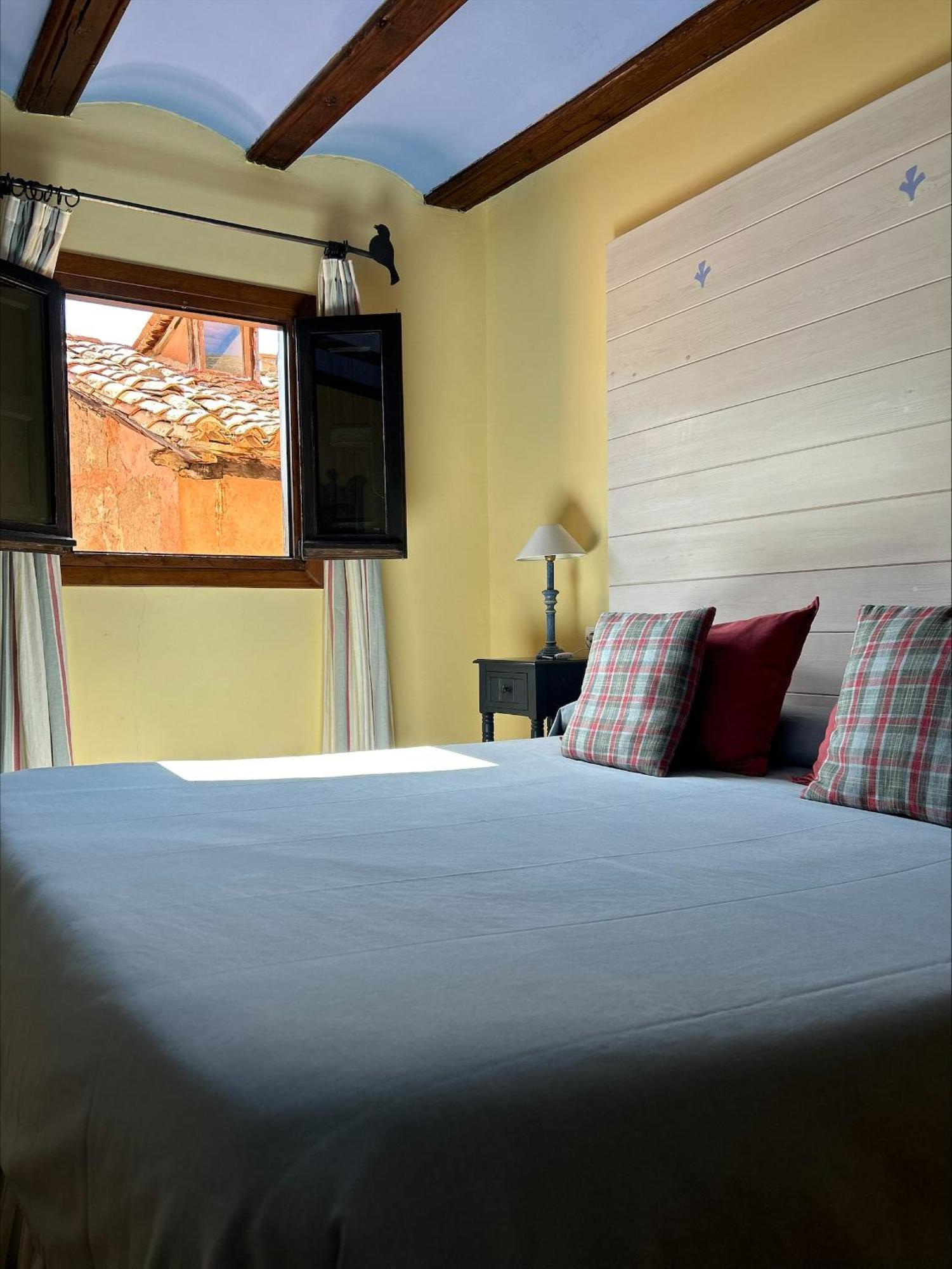 Casa De Santiago Guest House Albarracin Exterior photo